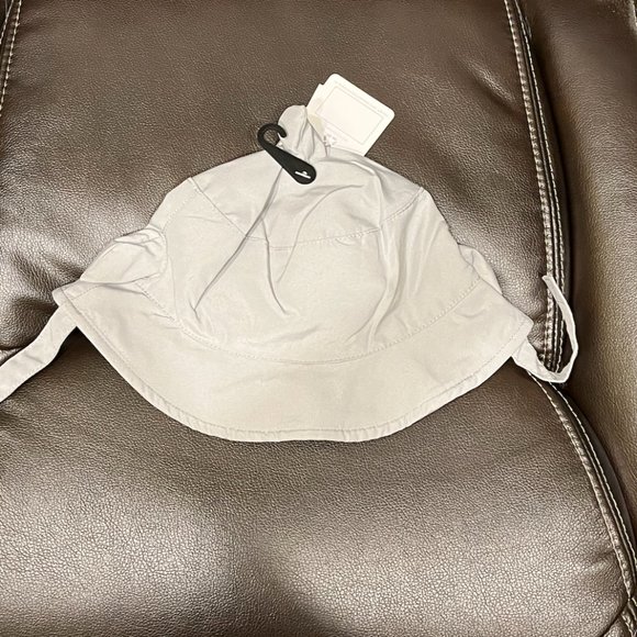 NWT Bioworld Baby Toddler Boy shark sun water repellent bucket hat, 48cm/12-18mo - Picture 2 of 7